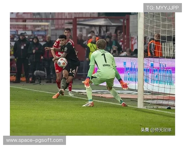 拜仁2-2柏林联合：凯恩绝平救主，但中场控制力缺失