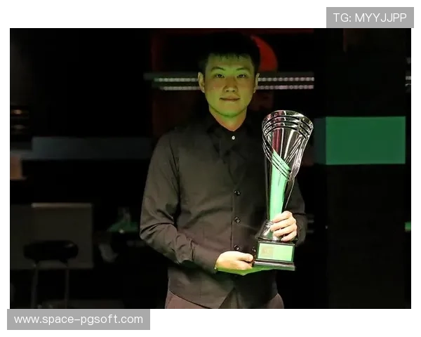 斯诺克英锦赛赵心童6-1轻取龙泽煌，顺利晋级下一轮