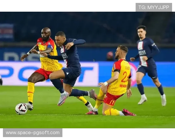 欧塞尔主场3-1力克梅斯,赢得宝贵保级之战 欧塞尔主场3-1力克梅斯,赢得宝贵保级之战